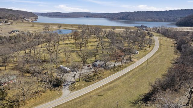 600 S Main, Spavinaw, OK 74366