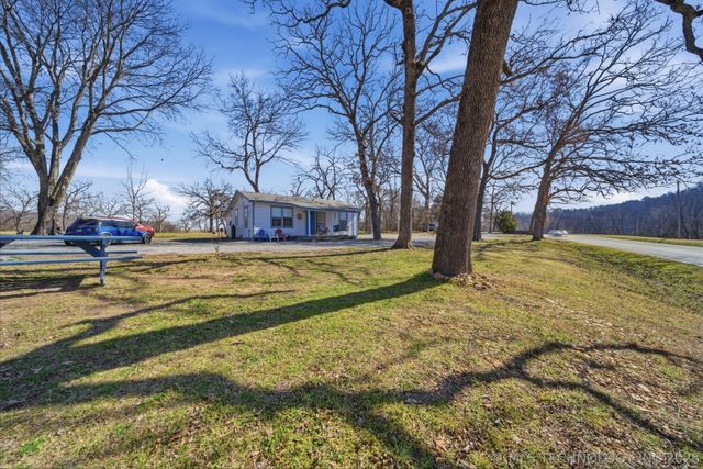 600 S Main, Spavinaw, OK 74366