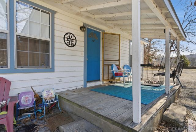 600 S Main, Spavinaw, OK 74366