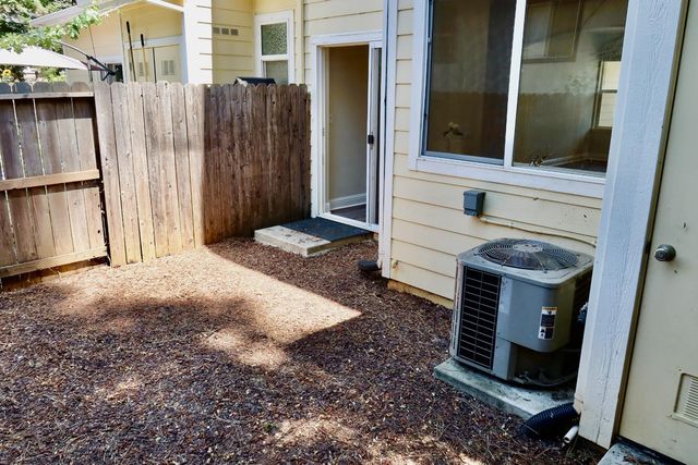 124 Ironhorse Pl, Grass Valley, CA 95945