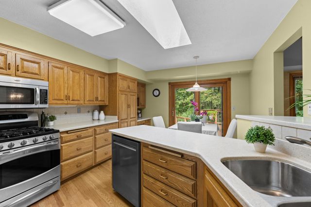 2191 68th Street NW, Rochester, MN 55901