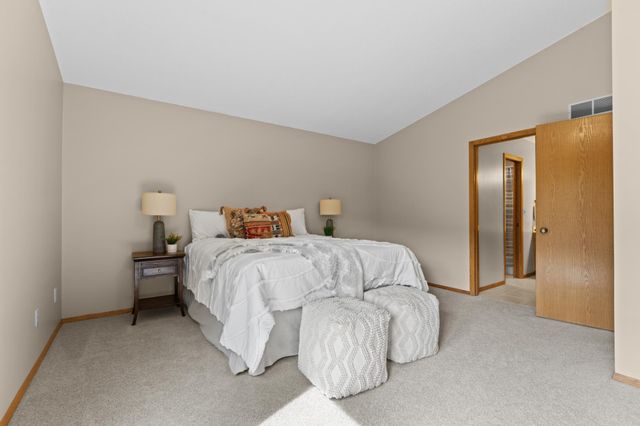 2191 68th Street NW, Rochester, MN 55901