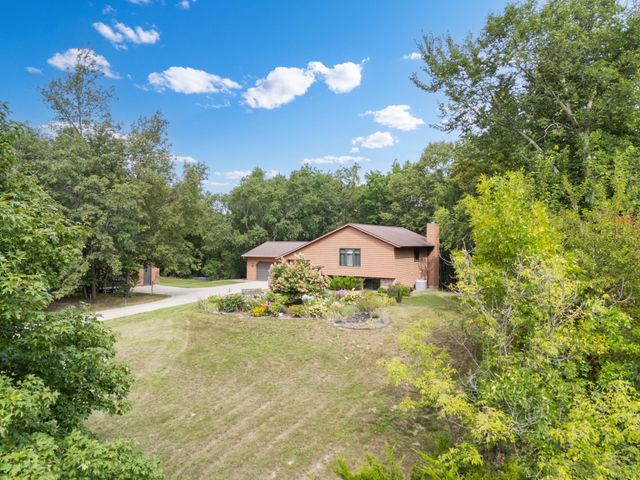 2191 68th Street NW, Rochester, MN 55901