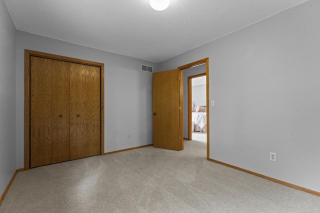 2191 68th Street NW, Rochester, MN 55901