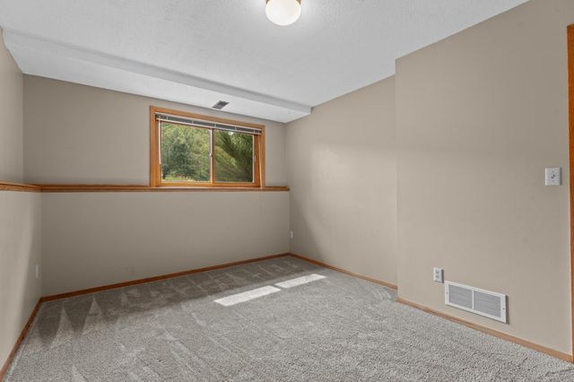 2191 68th Street NW, Rochester, MN 55901