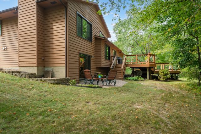 2191 68th Street NW, Rochester, MN 55901