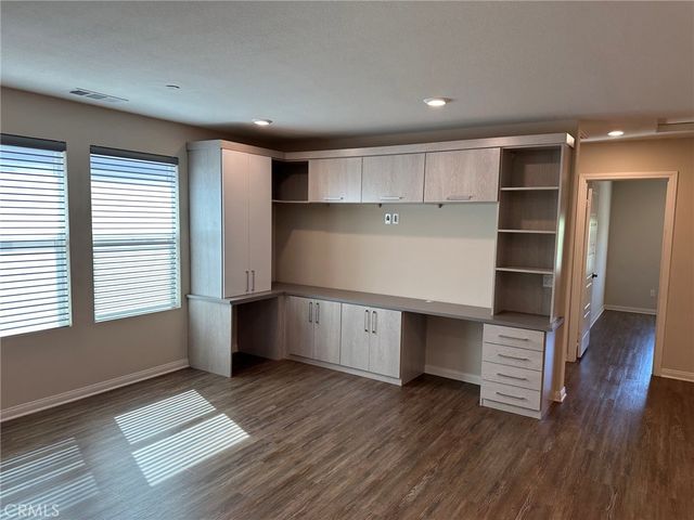 888 Julie Place, Upland, CA 91786