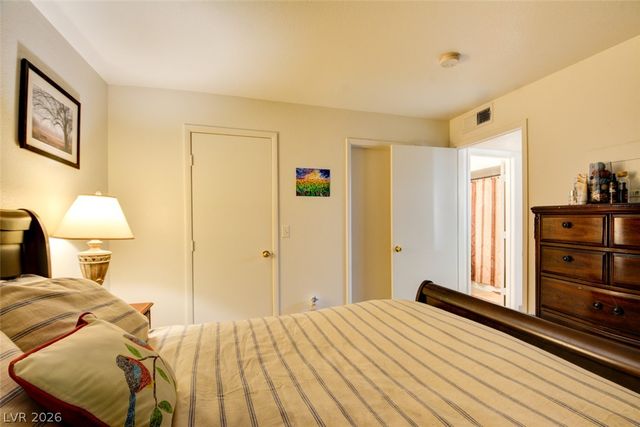 2300 East Silverado Ranch Boulevard 2111, Las Vegas, NV 89183