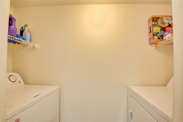 2300 East Silverado Ranch Boulevard 2111, Las Vegas, NV 89183
