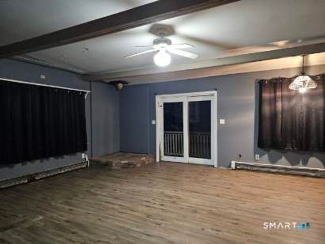 44 Woodlawn Avenue, Ansonia, CT 06401