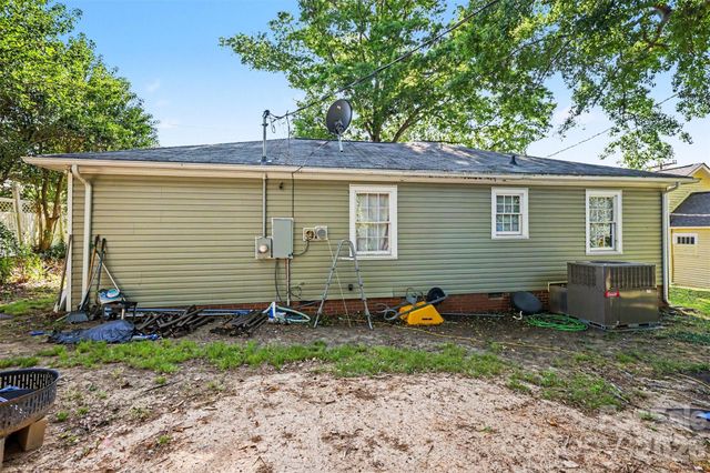 303 N White Street, Lancaster, SC 29720