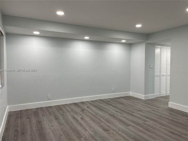 4725 SW 62nd Ave 103, Davie, FL 33314