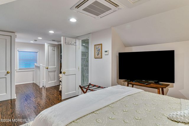 77 Asbury Avenue, Ocean Grove, NJ 07756