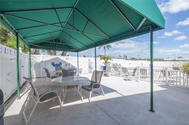 2712 17TH STREET LANE W, Bradenton, FL 34205