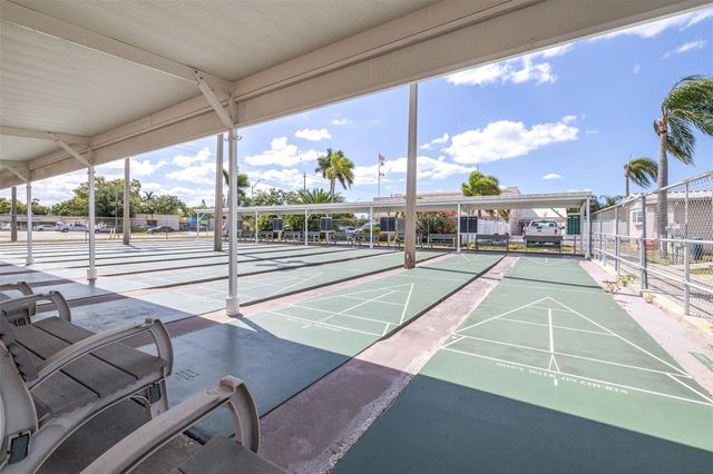 2712 17TH STREET LANE W, Bradenton, FL 34205