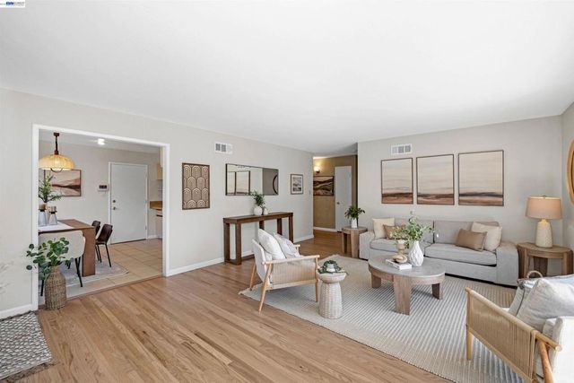 26003 Dodge Ave, Hayward, CA 94545