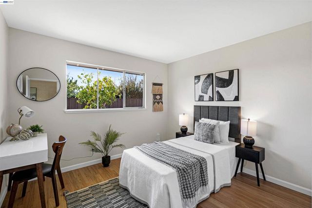26003 Dodge Ave, Hayward, CA 94545