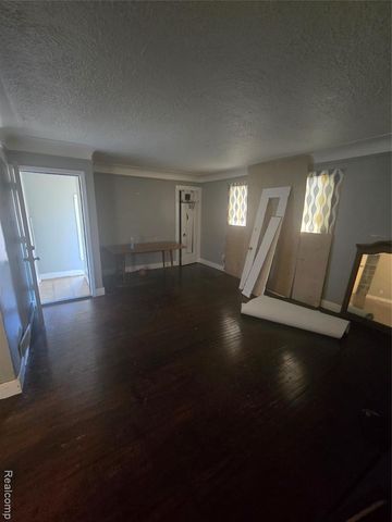 14002 Wisconsin Street, Detroit, MI 48238