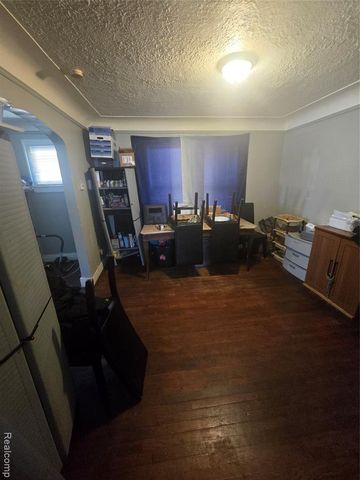 14002 Wisconsin Street, Detroit, MI 48238