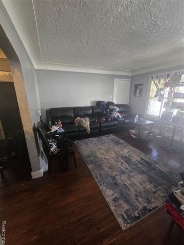 14002 Wisconsin Street, Detroit, MI 48238