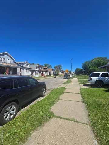 14002 Wisconsin Street, Detroit, MI 48238