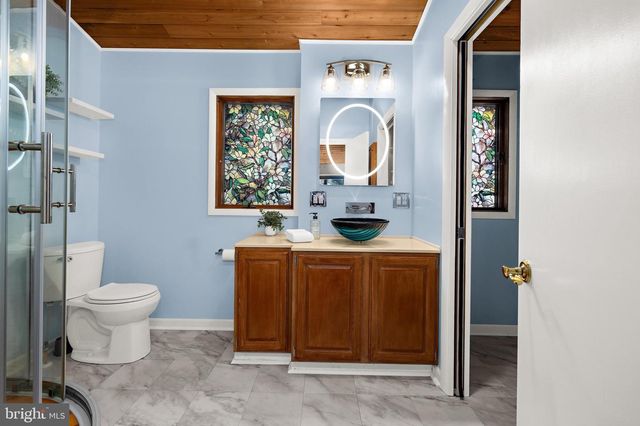 8208 EDWIN RAYNOR, Pasadena, MD 21122