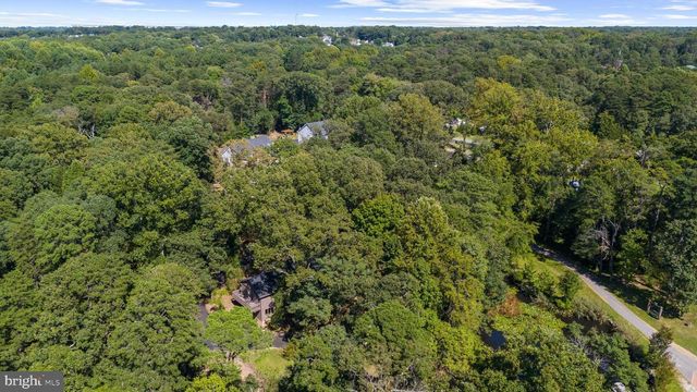 8208 EDWIN RAYNOR, Pasadena, MD 21122