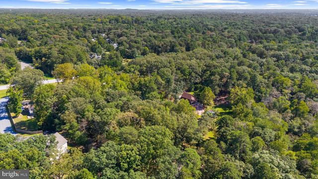 8208 EDWIN RAYNOR, Pasadena, MD 21122