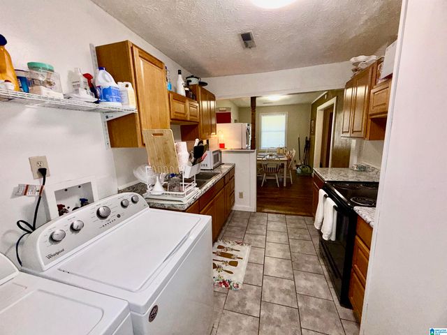 205 NOBLE AVENUE, Sylacauga, AL 35150