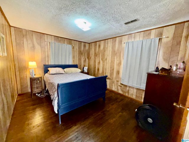 205 NOBLE AVENUE, Sylacauga, AL 35150