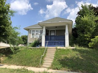 2128 W Atkinson AVENUE, Milwaukee, WI 53209