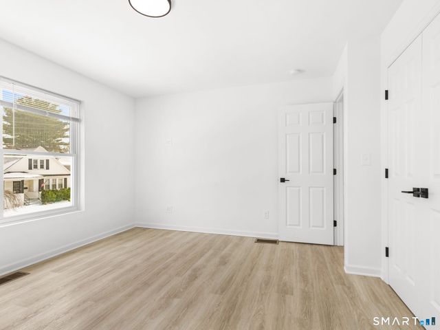 1974 Kings Highway 1974, Fairfield, CT 06824