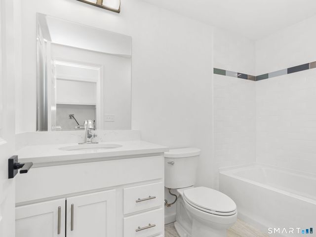 1974 Kings Highway 1974, Fairfield, CT 06824