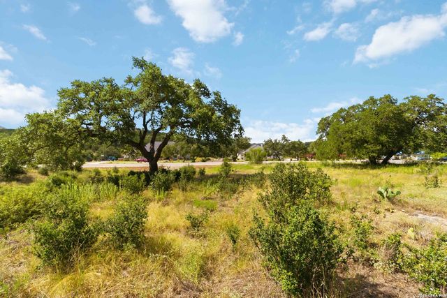 5760 Copper Vista, New Braunfels, TX 78132