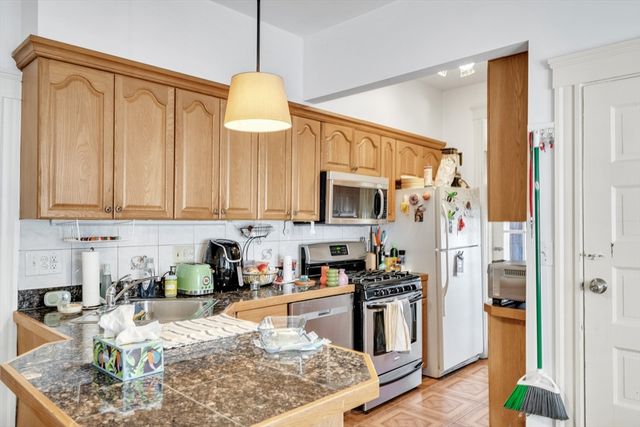 33 Shannon St 1, Boston, MA 02135