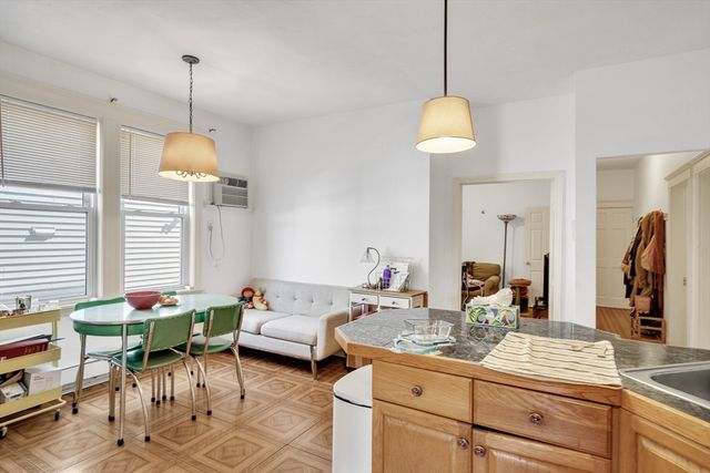 33 Shannon St 1, Boston, MA 02135