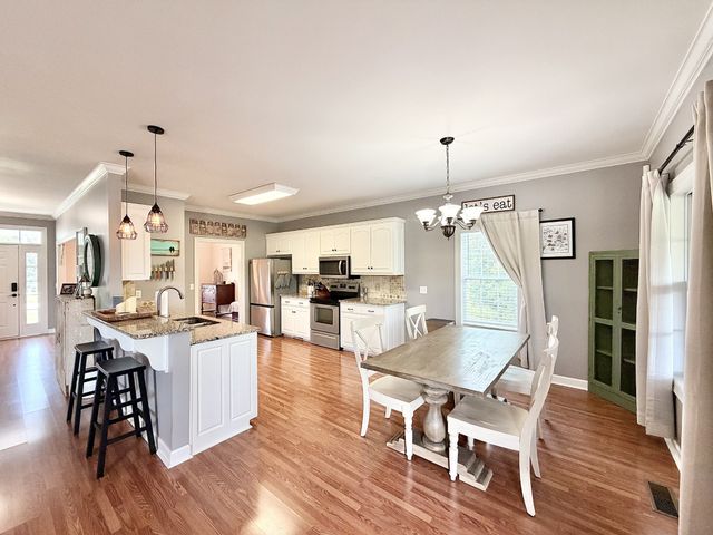 711 Milky Way Dr, Pulaski, TN 38478