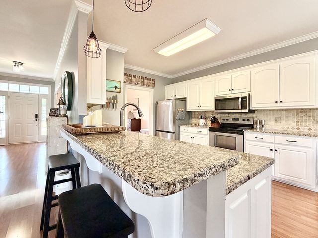 711 Milky Way Dr, Pulaski, TN 38478