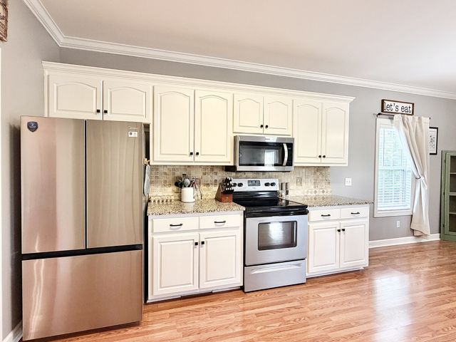 711 Milky Way Dr, Pulaski, TN 38478