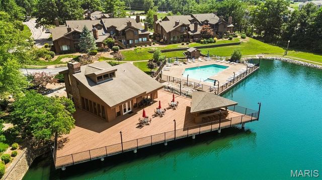 1702 Hemingway Lane D, Weldon Spring, MO 63304