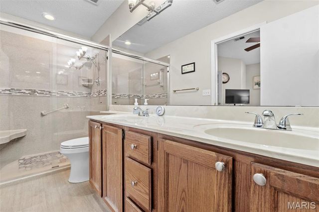 1702 Hemingway Lane D, Weldon Spring, MO 63304