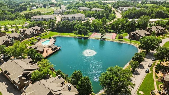 1702 Hemingway Lane D, Weldon Spring, MO 63304
