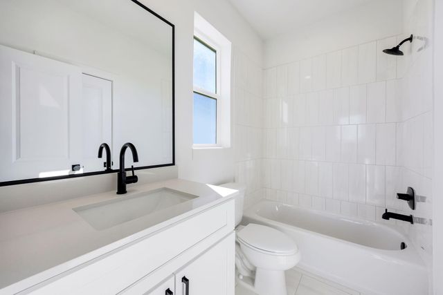 2810 Mills Street, Houston, TX 77026