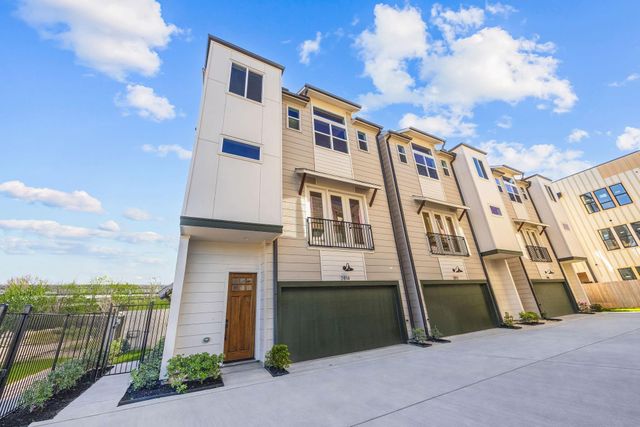 2810 Mills Street, Houston, TX 77026