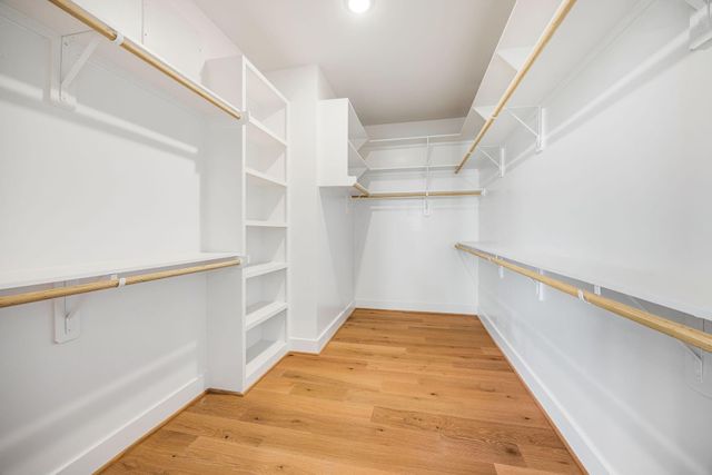 2810 Mills Street, Houston, TX 77026