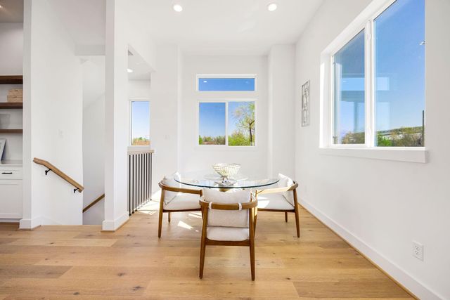 2810 Mills Street, Houston, TX 77026