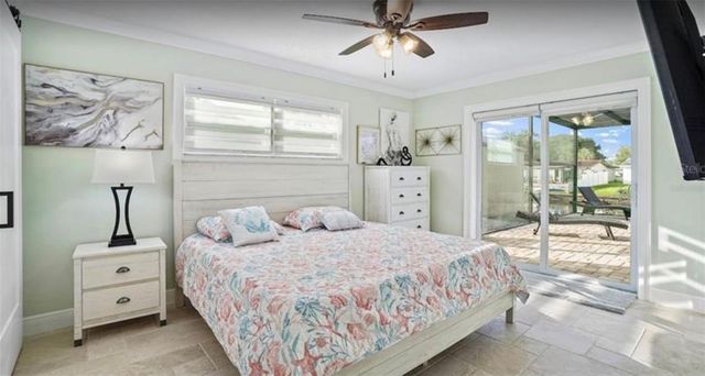 245 78 TH AVENUE N, St Petersburg, FL 33702