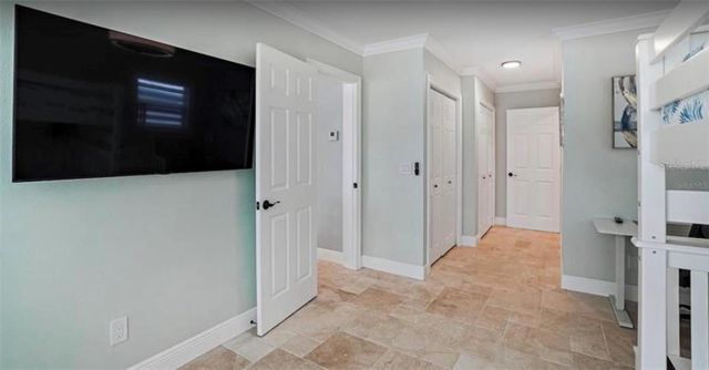 245 78 TH AVENUE N, St Petersburg, FL 33702