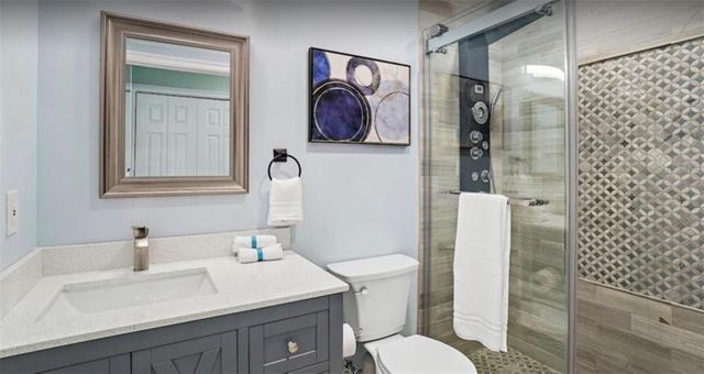 245 78 TH AVENUE N, St Petersburg, FL 33702