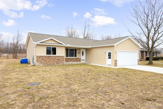 332 Gladys Street, Marine City, MI 48039